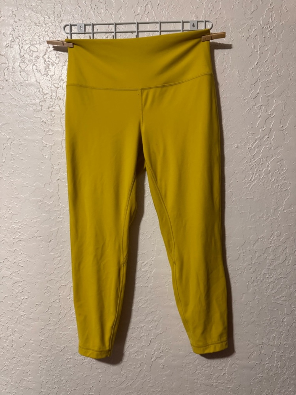 Lululemon High-Rise Chartreuse Leggings
Size 12